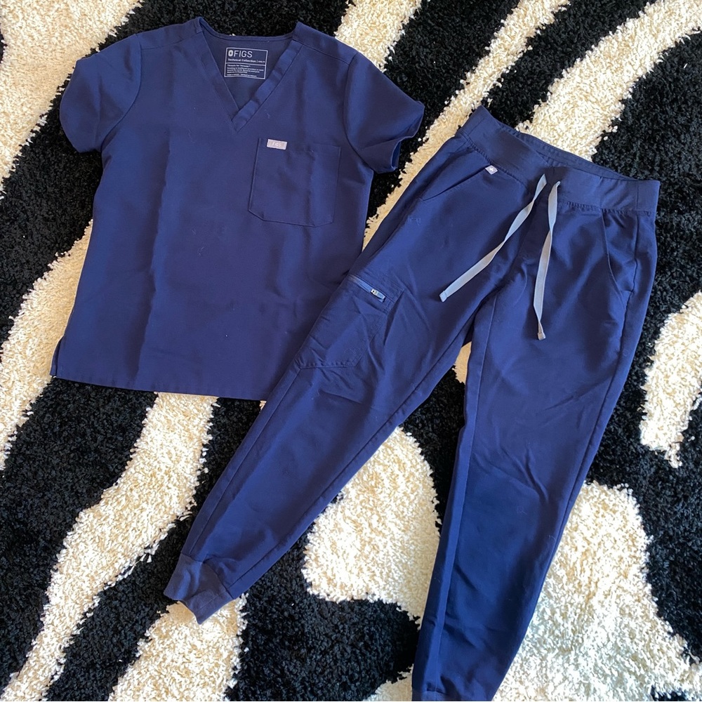 Figs Scrub Set (Top & Pants)